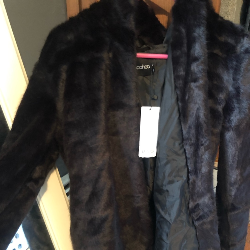 Faux fur BOOHOO jacket.